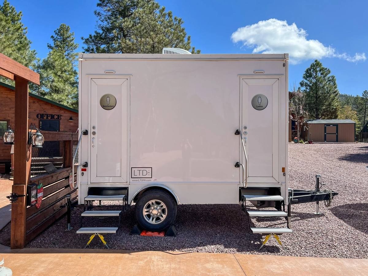 2-stall luxury restroom trailer exterior